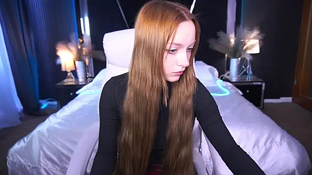 FoxyMayy online show from 15, 10, 2025