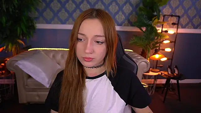 Snapshot of FoxyMayy chatting on 21, 5, 2026 FoxyMayy online show from 21, 5, 2026