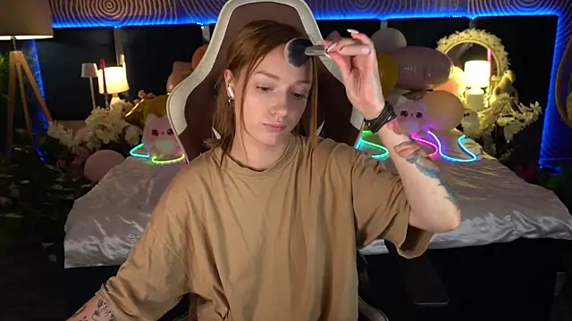 FoxyMayy online show from 24, 7, 2026