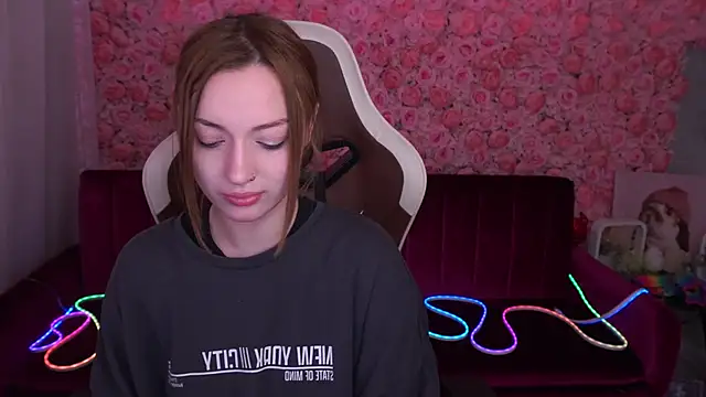 FoxyMayy online show from 20, 6, 2026