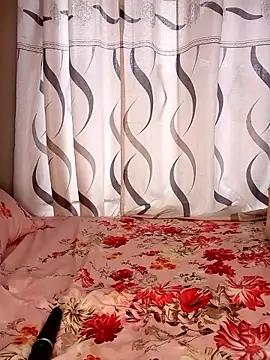 BlackberriesXxx online show from 17, 12, 2025