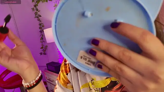 Lauuu2007 online show from 23, 4, 2026