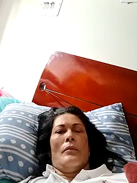 ZARAY 1118 online show from 5, 12, 2025