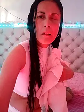 ZARAY 1118 online show from 26, 10, 2025