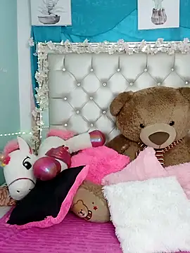 ZARAY 1118 online show from 13, 10, 2025