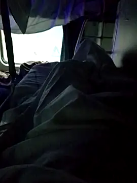 Snapshot of hottferry chatting on 11, 9, 2025 hottferry online show from 11, 9, 2025