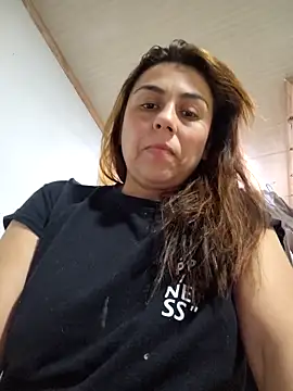 vanessa-titisM online show from 24, 4, 2026