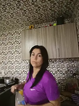 vanessa-titisM online show from 9, 11, 2025