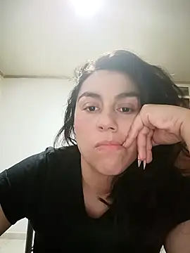 vanessa-titisM online show from 2, 12, 2025