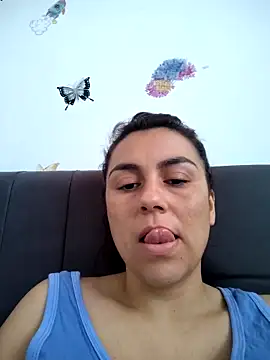 vanessa-titisM online show from 16, 4, 2026