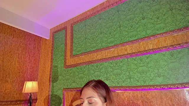 Helenstanford online show from 4, 2, 2026