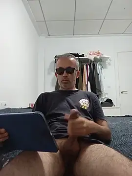 Snapshot of EmilioTaladdro chatting on 13, 6, 2026 EmilioTaladdro online show from 13, 6, 2026