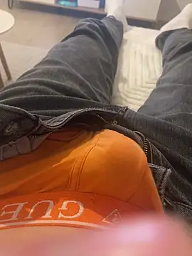 Milike 93 online show from 4, 3, 2026