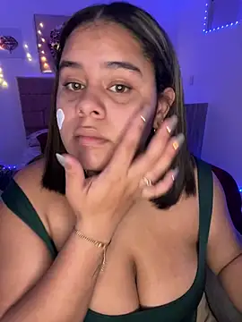 Snapshot of Anabelle_00_ chatting on 12, 7, 2026 Anabelle 00 online show from 12, 7, 2026