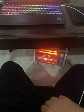 LAZ3R1 online show from 2, 12, 2025