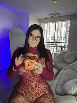 GabyMejiaa online show from 30, 6, 2026