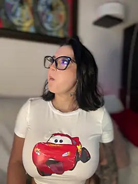 GabyMejiaa online show from 3, 12, 2025