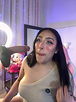 ashlynnlowe  online show from 8, 4, 2026