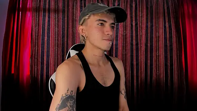 guynextdo0r online show from 6, 11, 2025