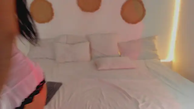 AliisonWells online show from 12, 11, 2025