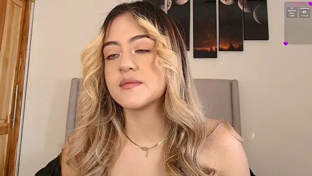 MaryMoon  online show from 16, 12, 2025