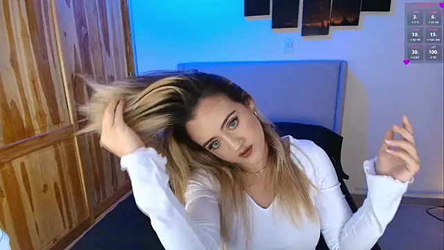 MaryMoon  online show from 28, 10, 2025