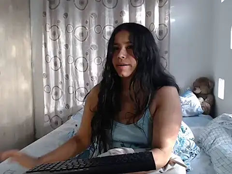 Pamela mua online show from 2, 10, 2025