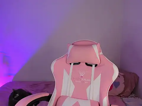 maddy parker   online show from 9, 1, 2026