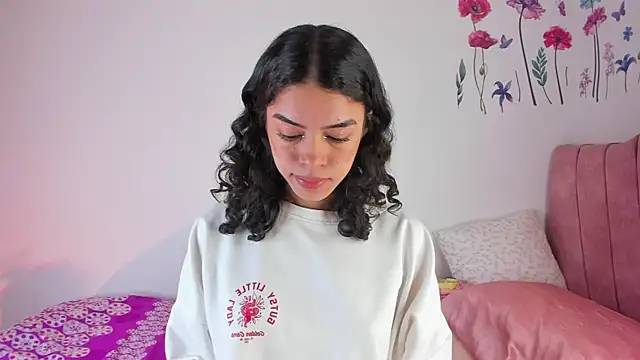 maddy parker   online show from 11, 4, 2026