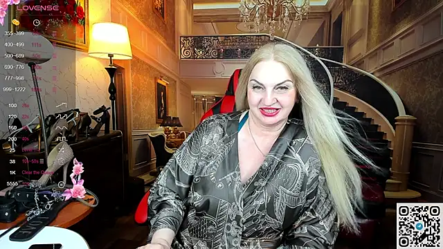 Nina Devillle online show from 11, 6, 2026