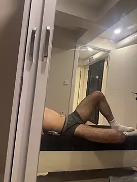 Snapshot of Sovaisback chatting on 27, 11, 2025 Sovaisback online show from 27, 11, 2025