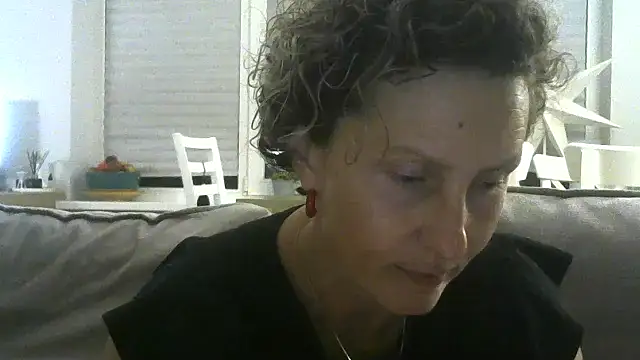 Snapshot of Sylira chatting on 18, 7, 2026 Sylira online show from 18, 7, 2026