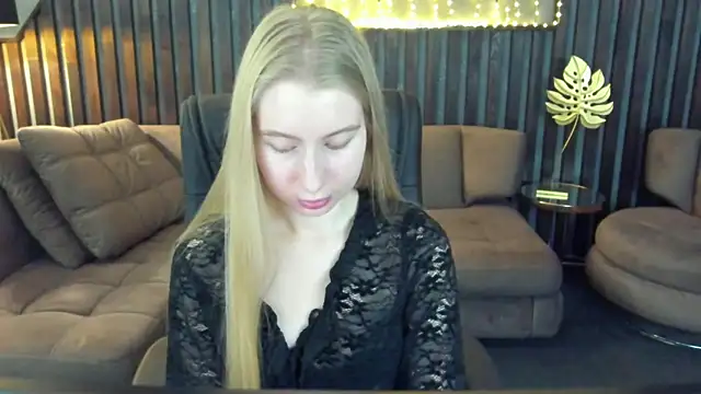Alina Blonde online show from 28, 3, 2026