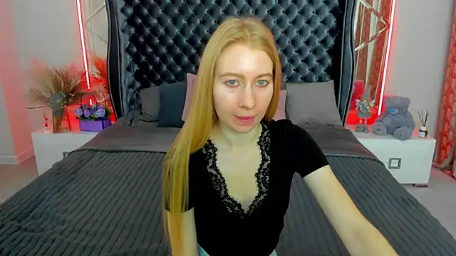 Alina Blonde online show from 7, 5, 2026