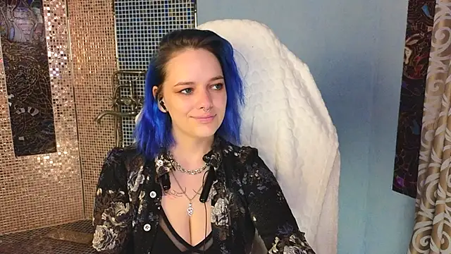 Snapshot of Eniferi chatting on 28, 9, 2025 Eniferi online show from 28, 9, 2025