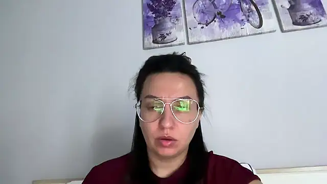 Karllina online show from 6, 8, 2026