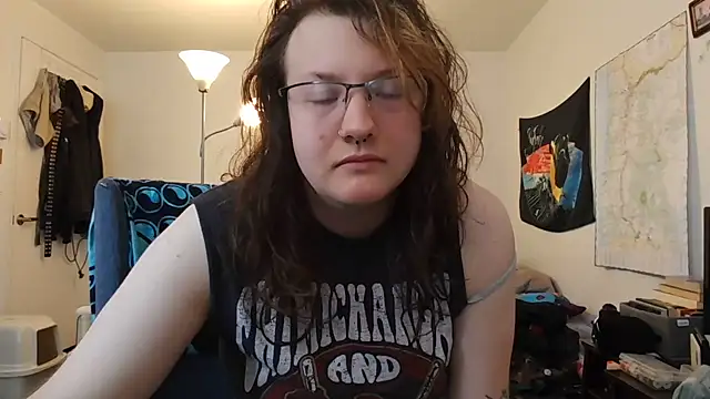Snapshot of tbutchrat chatting on 16, 10, 2025 tbutchrat online show from 16, 10, 2025