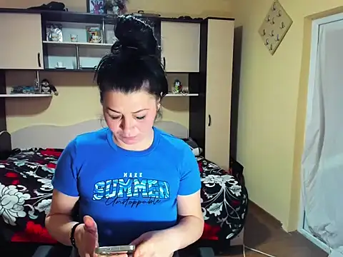 Soffy Skye online show from 4, 3, 2026