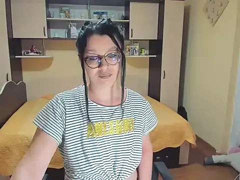 Soffy Skye online show from 3, 2, 2026