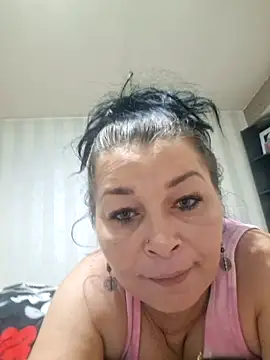 Soffy Skye online show from 11, 11, 2025