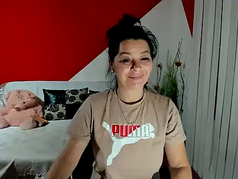 Soffy Skye online show from 20, 9, 2025