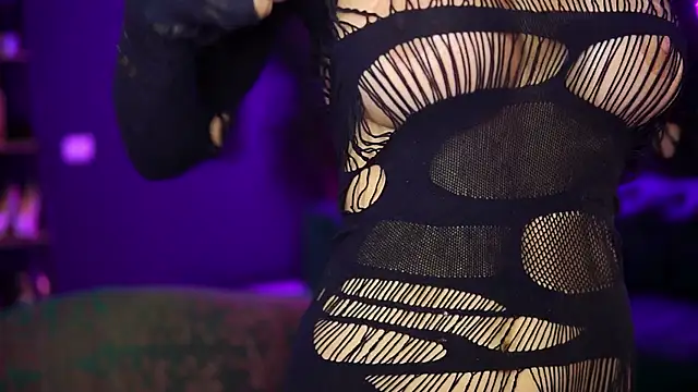 YuliaDesirevska online show from 1, 11, 2025