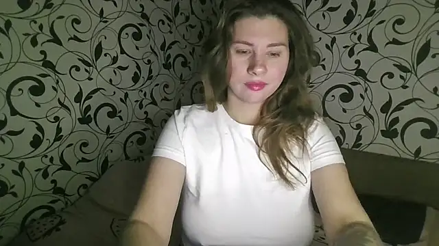 YourEmilie online show from 29, 11, 2025