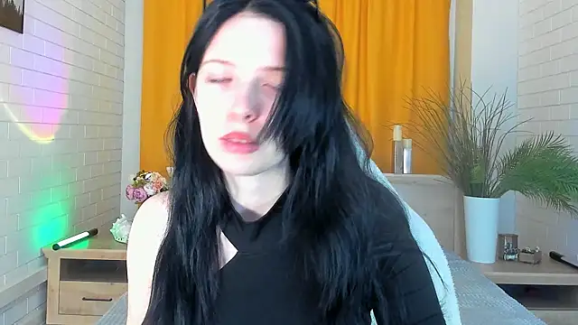JulsMumi online show from 12, 9, 2025