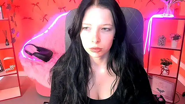 JulsMumi online show from 7, 10, 2025
