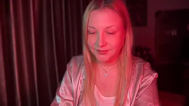 BikiHellena online show from 25, 11, 2025