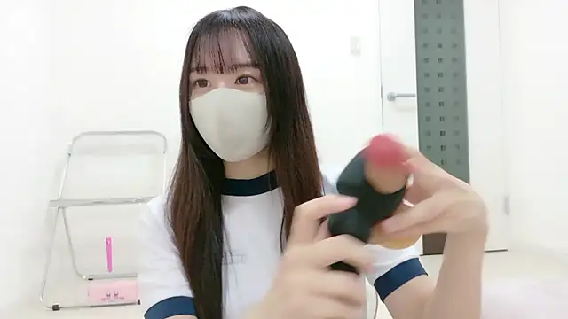  Mia land  online show from 22, 11, 2025