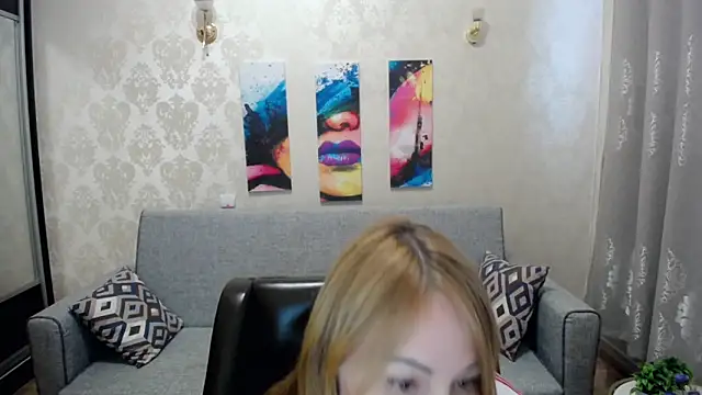 shy hot cat online show from 15, 9, 2025