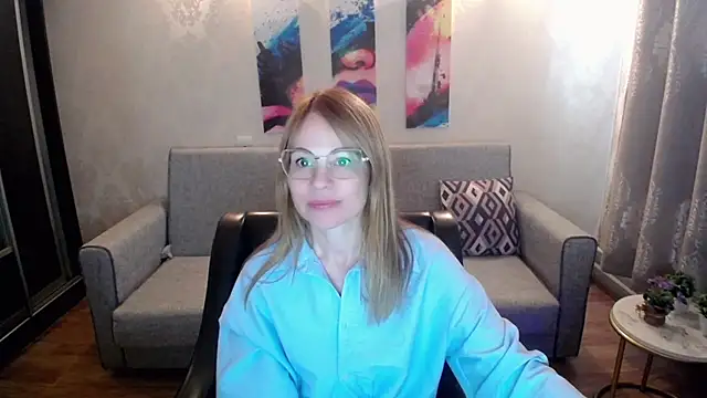 shy hot cat online show from 3, 10, 2025