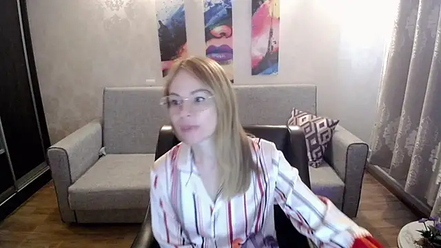 shy hot cat online show from 26, 9, 2025